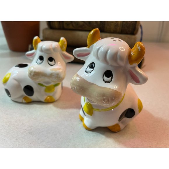 Vintage Ceramic Cow Salt & Pepper Shaker Collection FIVE SETS LOT - Picture 5 of 16